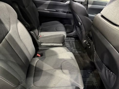 Used 2020 Hyundai Palisade SEL w/ Convenience Package image 4