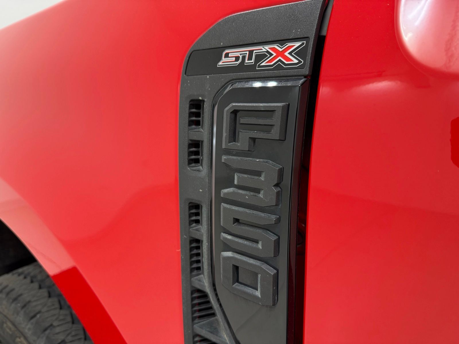 Used 2024 Ford F350 XL w/ STX Appearance Package AWD/4WD image 10