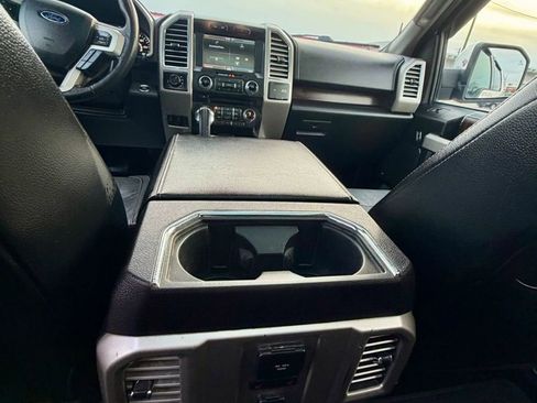 Used 2015 Ford F150 Lariat w/ Equipment Group 502A Luxury AWD/4WD image 25