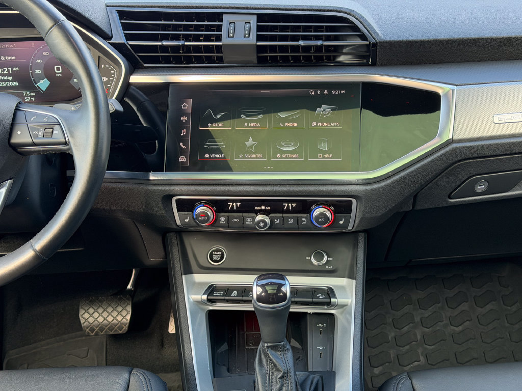 Certified 2023 Audi Q3 2.0T Premium Plus AWD/4WD image 25