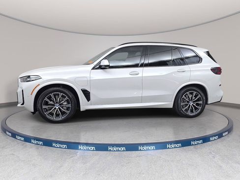 Certified 2024 BMW X5 xDrive50e w/ M Sport Package AWD/4WD image 8