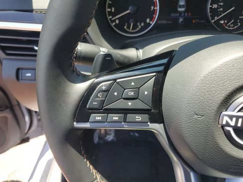 Certified 2025 Nissan Altima 2.5 SR w/ SR Premium Package FWD image 19