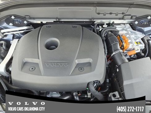 New 2026 Volvo XC60 T8 Ultra w/ Protection Package Premier AWD/4WD image 30