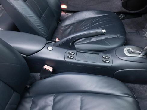 Used 2000 Porsche 911 Carrera 4 AWD/4WD image 26