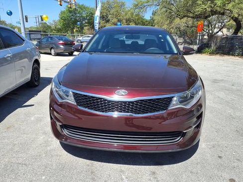 Used 2016 Kia Optima LX FWD image 2