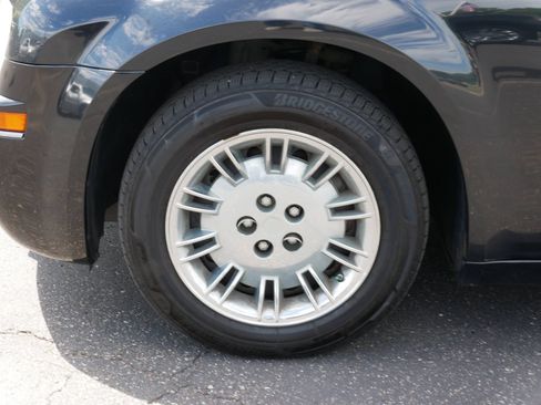 Used 2008 Chrysler 300 LX RWD image 7