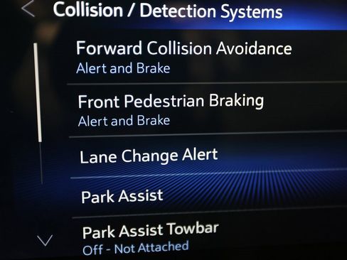 Used 2026 Chevrolet Colorado ZR2 w/ ZR2 Bison Edition image 32