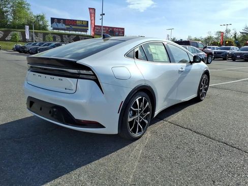 New 2026 Toyota Prius Plug-In Hybrid w/ Limited Premium Package FWD image 4