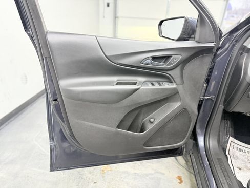 Used 2018 Chevrolet Equinox LT image 10