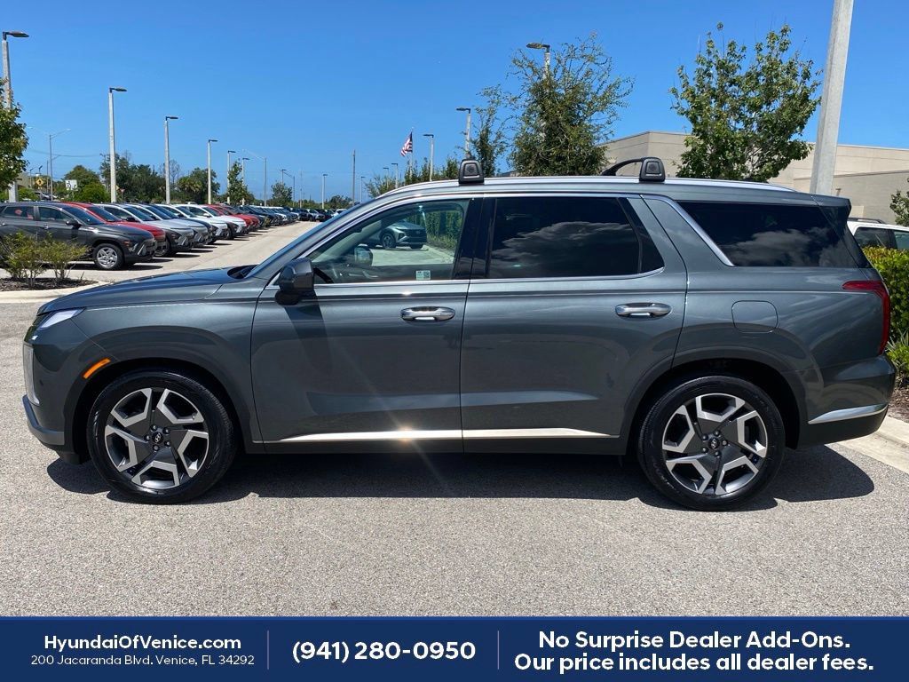 Certified 2024 Hyundai Palisade Limited FWD image 33