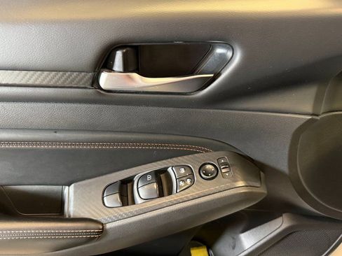 Used 2022 Nissan Altima 2.5 SR image 18