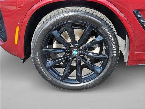 Certified 2024 BMW X4 xDrive30i w/ Premium Package image 10