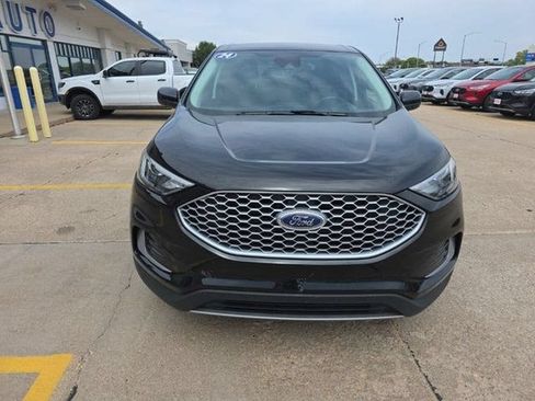 Used 2024 Ford Edge SEL AWD/4WD image 2