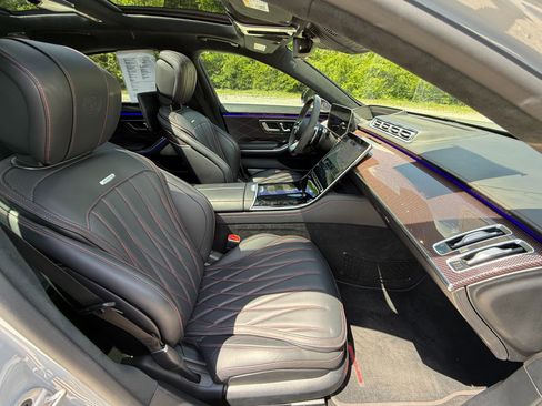 Used 2024 Mercedes-Benz S 63 AMG S image 43