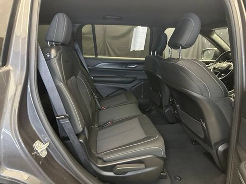 Used 2024 Jeep Grand Cherokee L Laredo w/ Trailer Tow Package AWD/4WD image 18