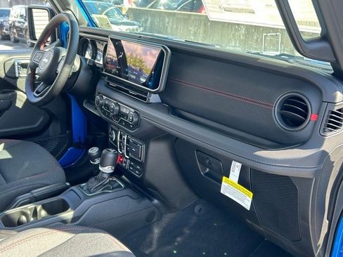 New 2024 Jeep Wrangler Unlimited Rubicon image 20