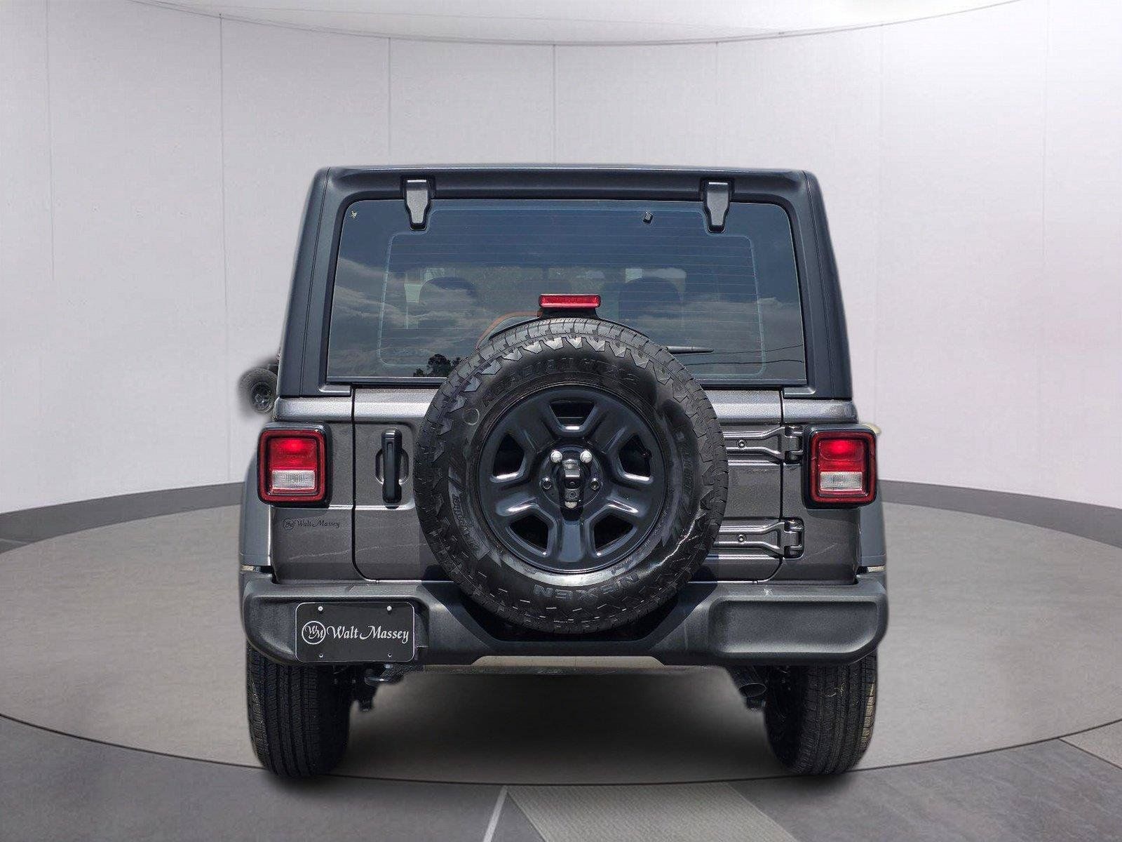 Used 2026 Jeep Wrangler Unlimited Sport AWD/4WD image 6