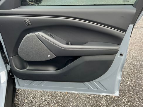 New 2025 Ford Mustang Mach-E Premium image 15