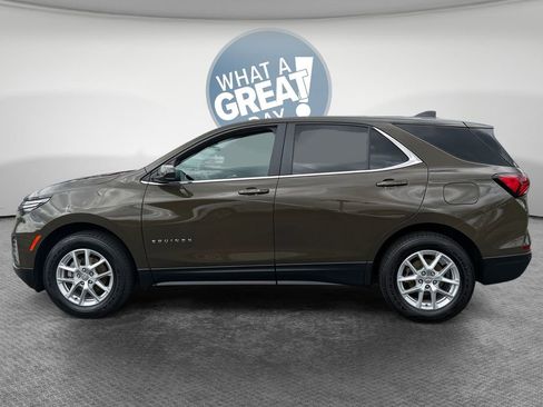 Certified 2024 Chevrolet Equinox LT w/ Driver Convenience Package AWD/4WD image 7