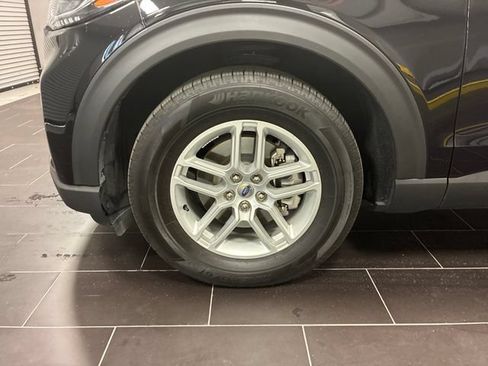 Used 2026 Ford Explorer Active w/ Active Comfort Package RWD image 27