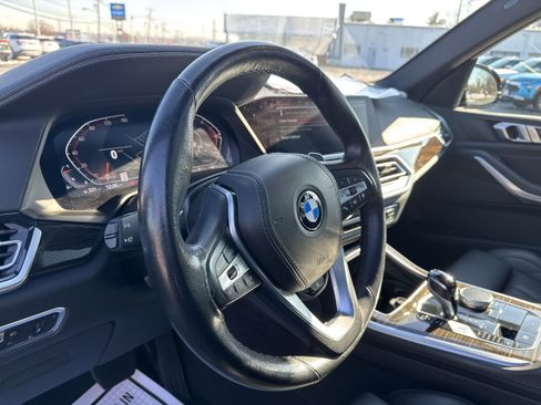 Used 2023 BMW X5 xDrive40i w/ Premium Package image 11