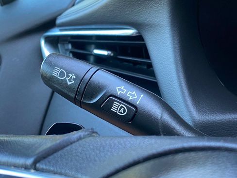 Used 2020 Buick Enclave Avenir w/ Avenir Technology Package AWD/4WD image 30