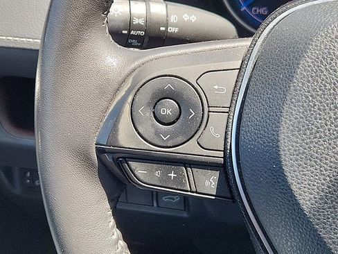 Used 2019 Toyota RAV4 Limited w/ Carpet Mat Package AWD/4WD image 22