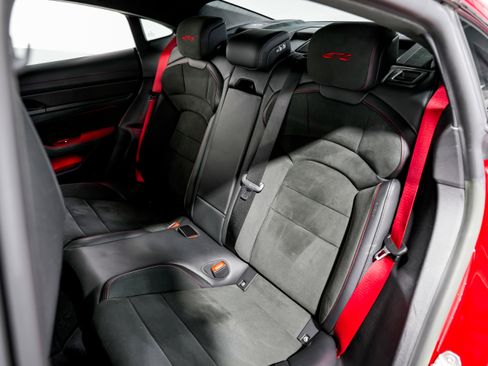 Used 2023 Porsche Taycan GTS image 36