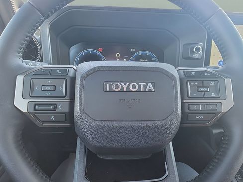 Used 2026 Toyota Land Cruiser w/ Premium Package AWD/4WD image 17