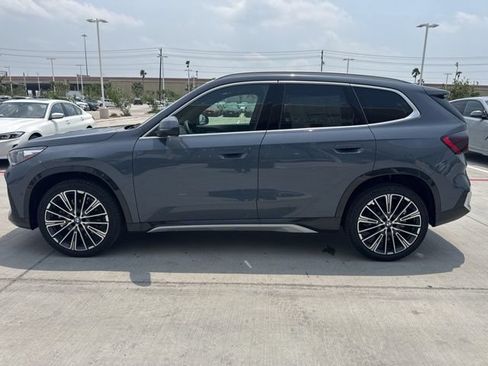 New 2026 BMW X1 xDrive28i w/ Convenience Package AWD/4WD image 3