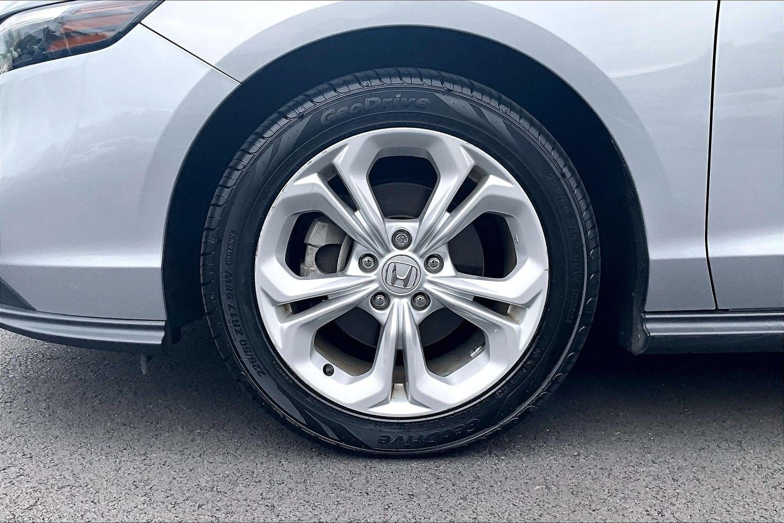 Used 2024 Honda Accord LX image 8