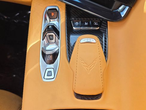 Used 2024 Chevrolet Corvette Stingray Premium Cpe w/ Z51 Performance Package RWD image 25
