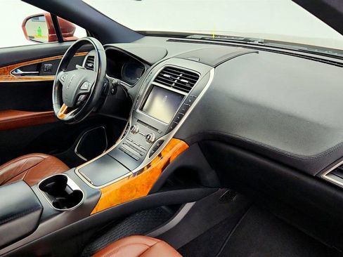 Used 2016 Lincoln MKX Reserve w/ Technology Package image 26