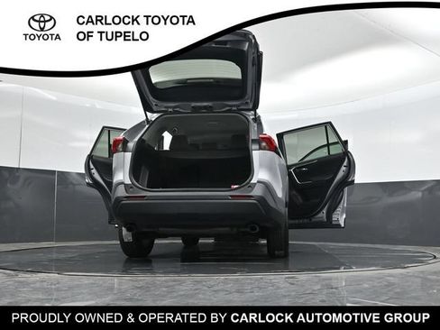 Used 2022 Toyota RAV4 XLE AWD/4WD image 42
