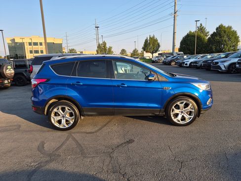 Used 2018 Ford Escape Titanium w/ Ford Safe & Smart Package AWD/4WD image 2