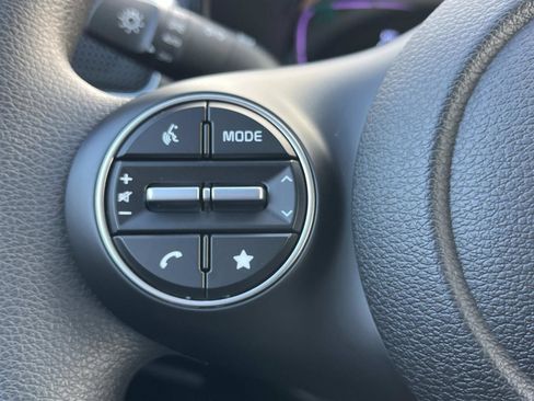 New 2025 Kia Soul LX image 24