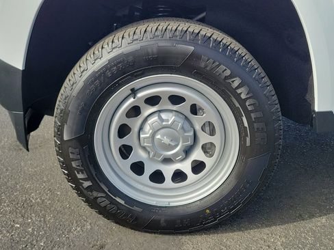 New 2026 Chevrolet Colorado W/T image 23