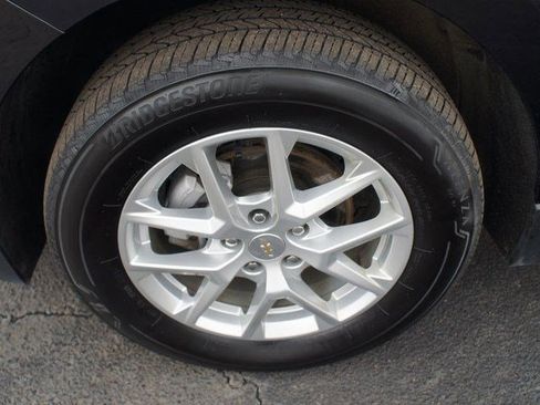 Used 2024 Chevrolet Equinox LT image 25