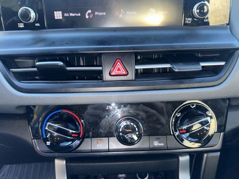 Used 2024 Kia Seltos LX image 21