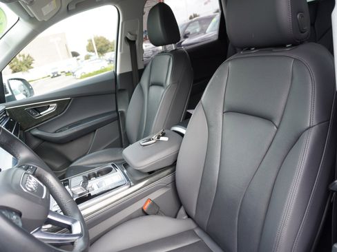 Used 2022 Audi Q7 3.0T Prestige image 26