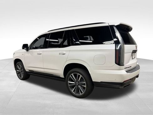 Certified 2025 Cadillac Escalade Sport w/ Touring Package AWD/4WD image 11