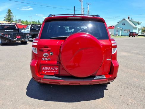 Used 2012 Toyota RAV4 Limited w/ Navigation Value Pkg AWD/4WD image 5