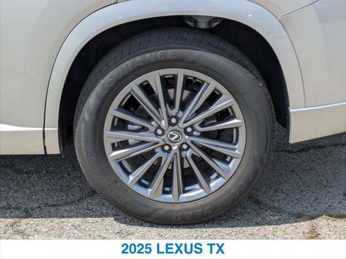 Used 2025 Lexus TX 350 FWD w/ Convenience Package image 11