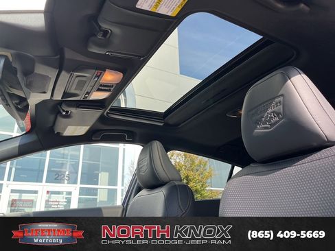 Used 2024 Subaru Crosstrek 2.5i Wilderness w/ Crosstrek Mirror Package AWD/4WD image 13