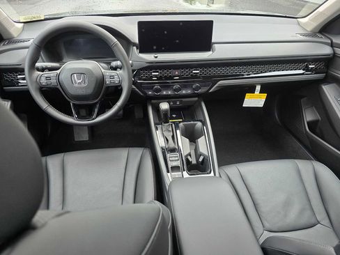 New 2025 Honda Accord EX-L image 18