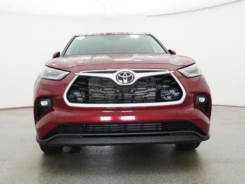 New 2026 Toyota Highlander XLE image 66
