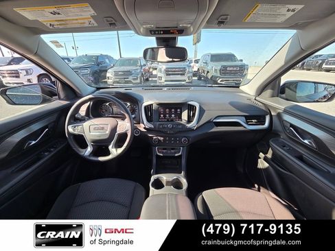Used 2024 GMC Terrain SLE FWD image 27