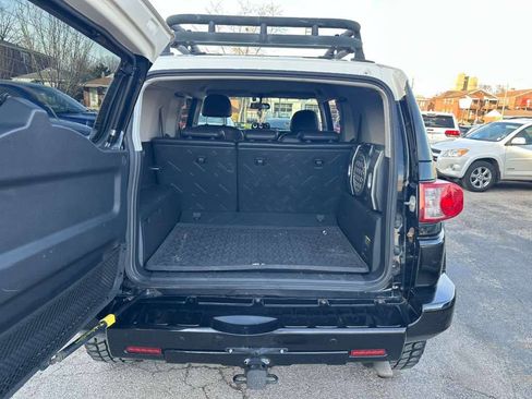 Used 2007 Toyota FJ Cruiser 4WD image 25