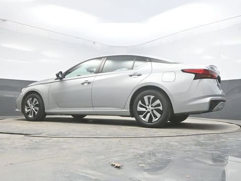 Used 2021 Nissan Altima 2.5 S image 27