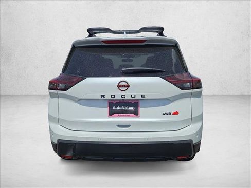 Used 2025 Nissan Rogue SV w/ Rock Creek Premium Package image 7